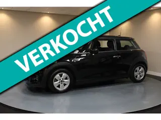 Mini 3-Deurs 1.5 Cooper *Dealer OH* Wireless Carplay|Racing stripes|Navi|Cruise|Neon-ring|NAP