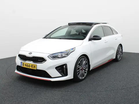 Kia ProCeed 1.6 T-GDI GT | Pano | Trekhaak afn. | Apple Carplay / Android | Memory Seats | Camera | 