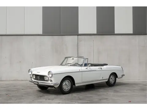 Peugeot 404 M0303 (bj 1967)