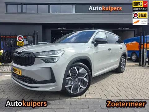 Skoda KODIAQ 1.5 TSI MHEV Sportline Business | 7-Persoons | Met o.a. panoramadak, elektr. uitkl. tre