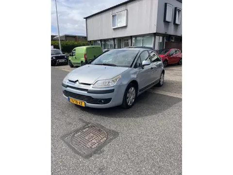 Citroën C4 1.6-16V Ligne Business 5 Deurs,Clima,Apk 29-05-2027 Keurig nette en goed rijdende C4
