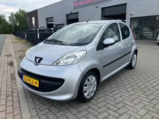 Peugeot 107 1.0-12V XS AUTOMAAT