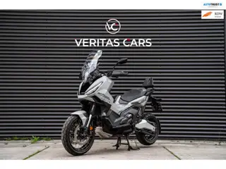 Honda X-ADV 750 2025 Facelift|ABS|Akrapovic|Cruise|Led|DCT|Handvatverwarming|Garantie e.o.