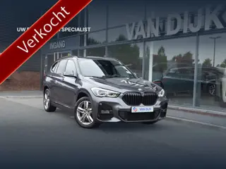 BMW X1 xDrive25e M Sportpakket Driving Assistant Plus Lichtpakket Navigation Plus 18''LM Velgen