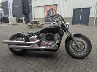 Yamaha DRAGSTAR 1100 (bj 1999)