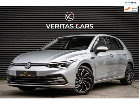 Volkswagen GOLF 1.5 eTSI Style 150PK|BTW|ACC|Lane assist|Led|Navi|CarPlay|Sfeerverlichting e.o.