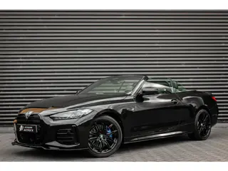 BMW 4-serie Cabrio M440i xDrive High Executive 374PK / STUURVERWARMING / FULL BLACK / 19'' WHEELS / 