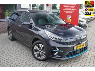Kia E-Niro DynamicPlusLine 64 kWh / Pano / Carplay / Camera / Stuur en stoelverwarming