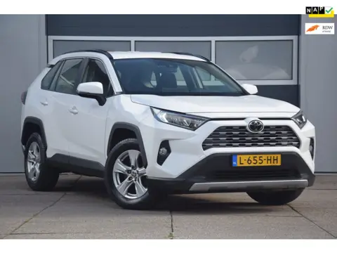Toyota RAV4 2.0 VVT-iE Business 2000 KG TREKGEWICHT!/APPLE CARPLAY/ADAPTIEVE CRUISE/LED KOPLAMPEN