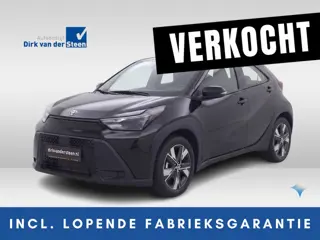 Toyota Aygo X Hybrid 115 play | Achteruitrijcamera | Apple Carplay/Android Auto | Voorstoelen verwar