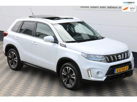 Suzuki Vitara 1.5 Hybrid Adventure Pano Carplay Camera ACC !