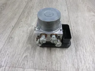 ABS POMP Aprilia Tuono V4 2017 - 2018