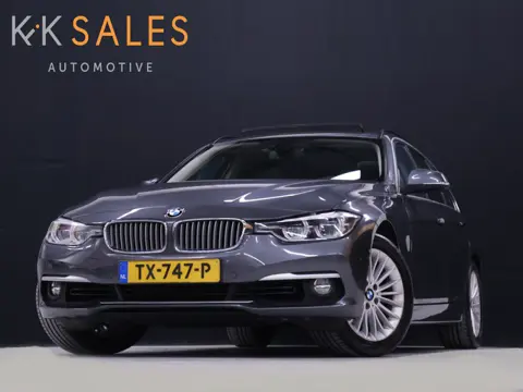 BMW 3 Serie Touring 318i Luxury Edition [SCHUIFKANTELDAK, APPLE CARPLAY, MEMORY SEATS, STOELVERWARMI
