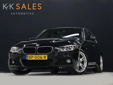 BMW 3-serie 320i Centennial High Executive [VOL LEDER, STOELVERWARMING, LED, NAVIGATIE, CRUISE CONTR