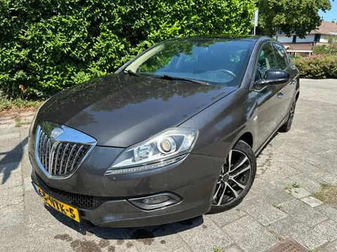 Lancia Delta MET AIRCO & APK TOT 26-01-2027!