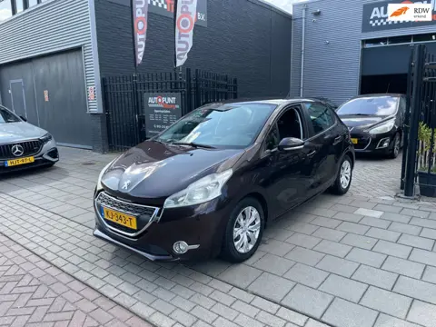 Peugeot 208 1.4 VTi Active Airco Navi PDC NAP APK 1 Jaar