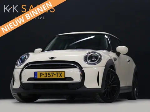 MINI 3-deurs 1.5 One Business Edition [APPLE CARPLAY, JCW VELG, PARKEERSENSOR, SPORTSTOELEN, CRUISE 