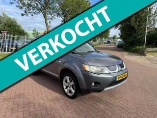 Mitsubishi Outlander 2.4 Intense+ 7personen automaat