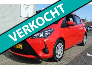 Toyota Yaris 1.0 VVT-i Aspiration / CAMERA / BOVAG RIJKLAARPRIJS