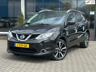 Nissan Qashqai 1.2 Connect Edition / Pano / Camera / Lane assist