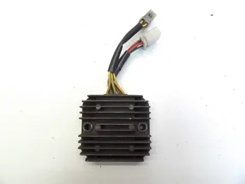SPANNINGSREGELAAR Honda VF 500 1984 - 1986