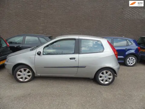 Fiat Punto 1.2-16V ELX Speedgear AUTOMAAT
