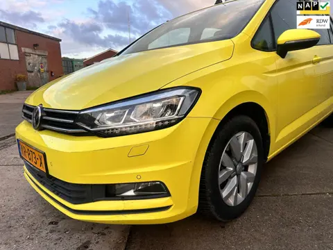 Volkswagen Touran Touran 2.0 TDI SCR DSG Automaat CarPlay Xenon Stoelverwarming