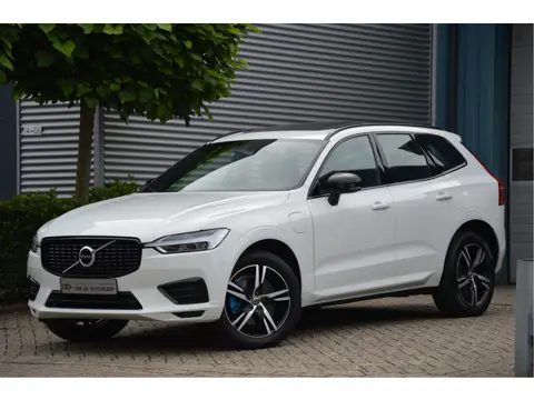 Volvo XC60 2.0 Recharge T8 AWD R-Design PANORAMADAK | MEMORY | CARPLAY | CAMERA | LED | ENZ