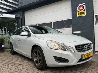 Volvo V60 1.6 T3 Kinetic (bj 2012)