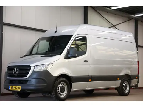 Mercedes-Benz Sprinter 316 2.2 CDI L2H2 AUTOMAAT TREKHAAK 3500KG TREKVERM