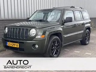 Jeep Patriot 2.4 Limited Liberty 4x4 | Open Dak | Trekhaak | Leder