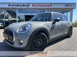 MINI 5-Deurs 1.5 One Business Edition CarPlay/Cruise control/Airco/pdc/Navigatie/Nieuwstaat/100% dea