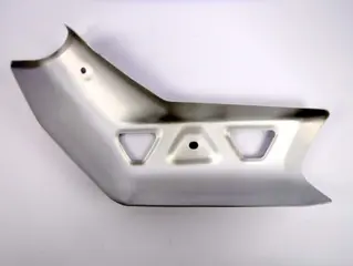 Used Hitte bescherming uitlaat rechts v8