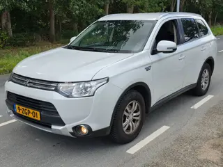 Mitsubishi Outlander 2.0 PHEV Business Edition X-Line / AIRCO/ NAP