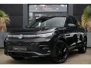 Volkswagen Tiguan 1.5 eHybrid R-Line | 272PK | Pano | Trekhaak | 360° VW TIGUAN 1.5 e-Hybrid PHEV R-