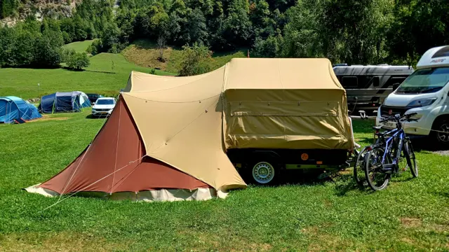 AART KOK TENTTRAILER LIVINGSTONE RL GAME DRIVE