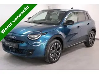 Fiat 600E La Prima 54 kWh Leder-Clima-Cruise-Navi-Camera.