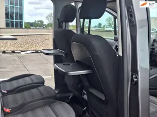 Opel Combo Tour € 9949,-1.2 Turbo 5 Pers Edition 10/2019 Apk