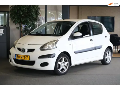 Toyota Aygo 1.0-12V Now Airco Elek ramen CV