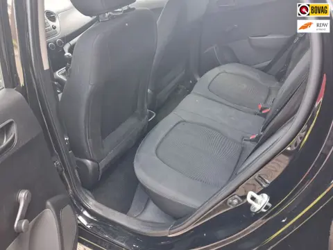 Hyundai I10 1.0i i-Drive Sound