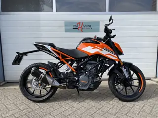 KTM DUKE 125 ABS (bj 2018)
