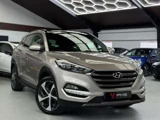 Hyundai Tucson 1.6 T-GDi 4WD Camera Trekhaak Panorama