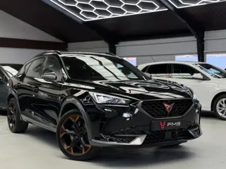 CUPRA Formentor 1.4 e-Hybrid VZ 245pk Performance CarPlay 360 Camera