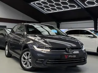 Volkswagen Polo 1.0 TSI CarPlay Camera IQ Lights