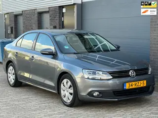 Volkswagen Jetta 1.2 TSI Comfortline CLIMA CRUISE PDC TREKHAAK NIEUWE APK