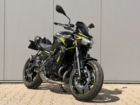 2020 Kawasaki Z650 Z 650 68pk ABS - Akrapovic - 3.430 km!