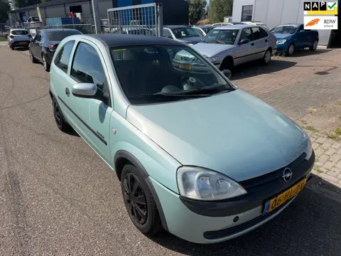 Opel Corsa 1.4-16V Comfort l Automaat