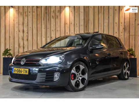 Volkswagen Golf 2.0 GTI *Schuifdak*Dynaudio*DCC*Stage 2*Camera*Xenon*Trekhaak*