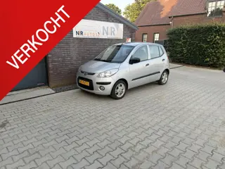 Hyundai i10 1.1 Active Orange Babies