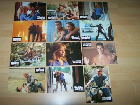 NOWHERE TO RUN lobbycard set.